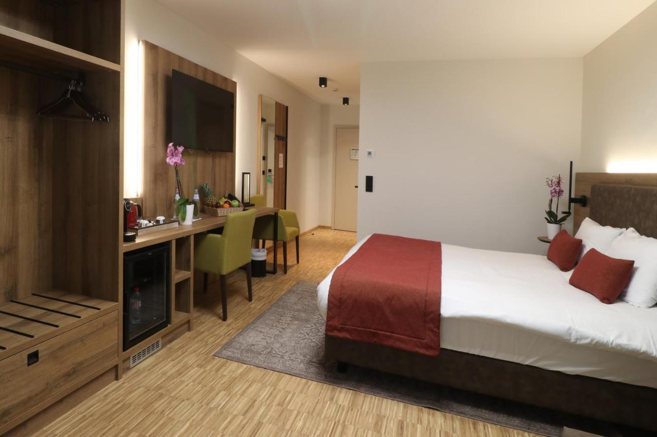 Threeland Hotel Petange Ngoại thất bức ảnh