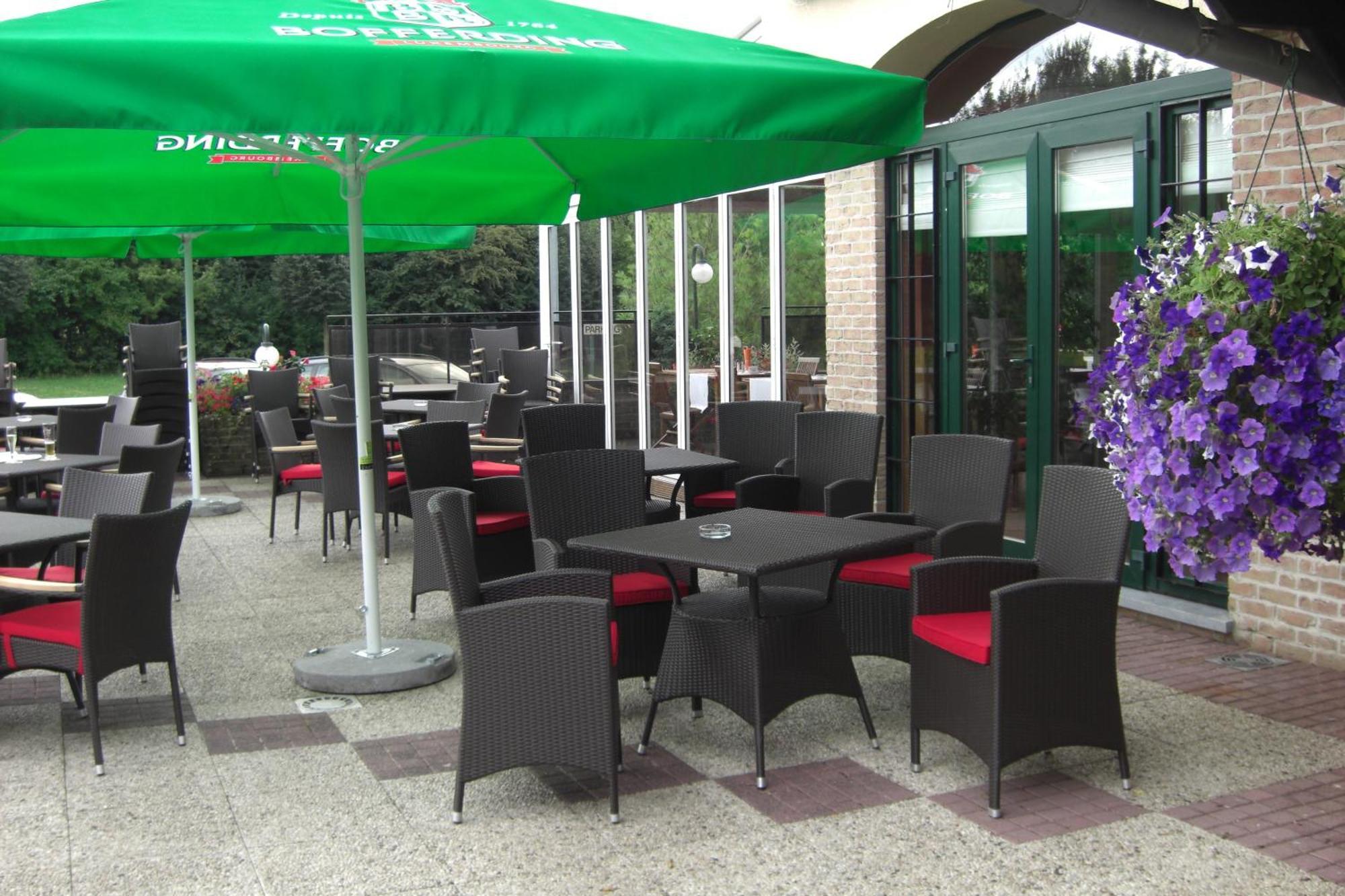 Threeland Hotel Petange Ngoại thất bức ảnh